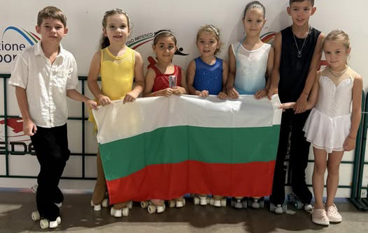 25 състезатели от СК „Елеганс“ представят страната на International Roller Trophy в Италия